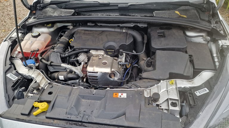 Ford, FOCUS  , Hatchback, 2015, Manual, 999 (cc), 5 doors, EURO 6 