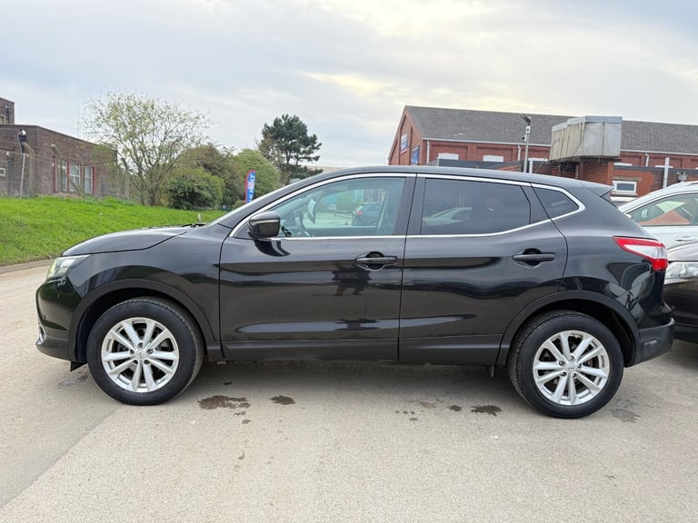 2014 Nissan Qashqai 1.2 DiG-T Acenta Premium 5dr HATCHBACK Petrol Manual