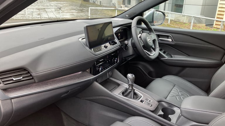 2025 Nissan Qashqai 1.3 DiG-T MH Tekna 5dr Petrol Hatchback Hatchback Petrol Manual