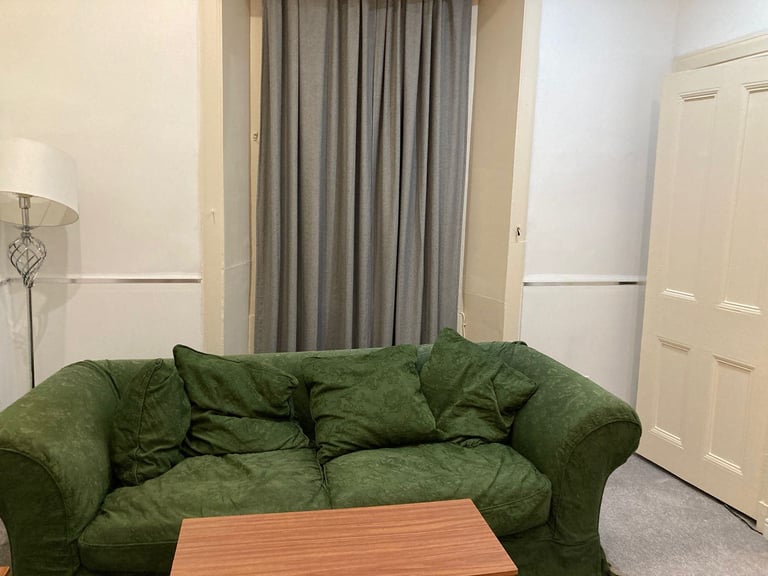 Spacious one bedroom flat for rent – Edinburgh