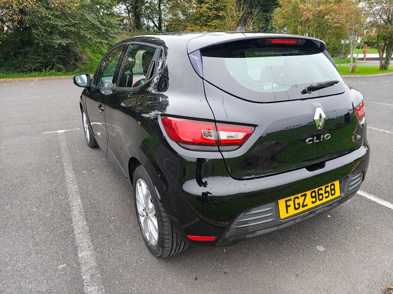 Renault, CLIO, Hatchback, 2017, Manual, 898 (cc), 5 doors