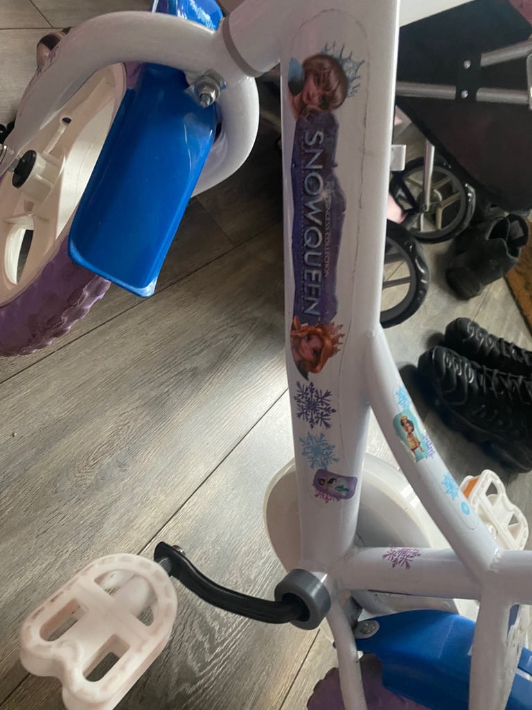 Girls bike and helmet 