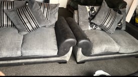 2 2 seater settees 