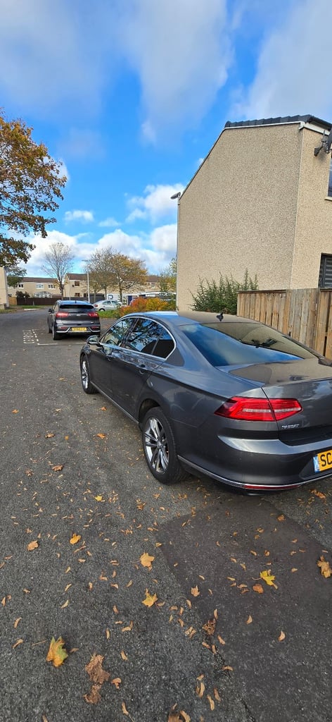 Volkswagen, PASSAT, Saloon, 2015, Manual, 1968 (cc), 4 doors