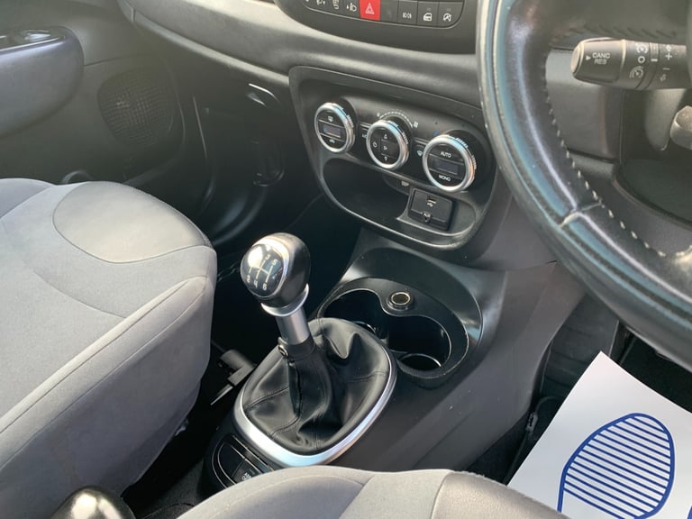 2015 Fiat 500L 1.6 Multijet 120 Lounge 5dr MPV DIESEL Manual