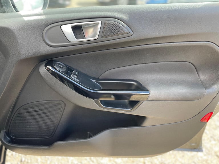 2017 Ford Fiesta 1.0T EcoBoost Titanium Euro 6 (s/s) 5dr Petrol