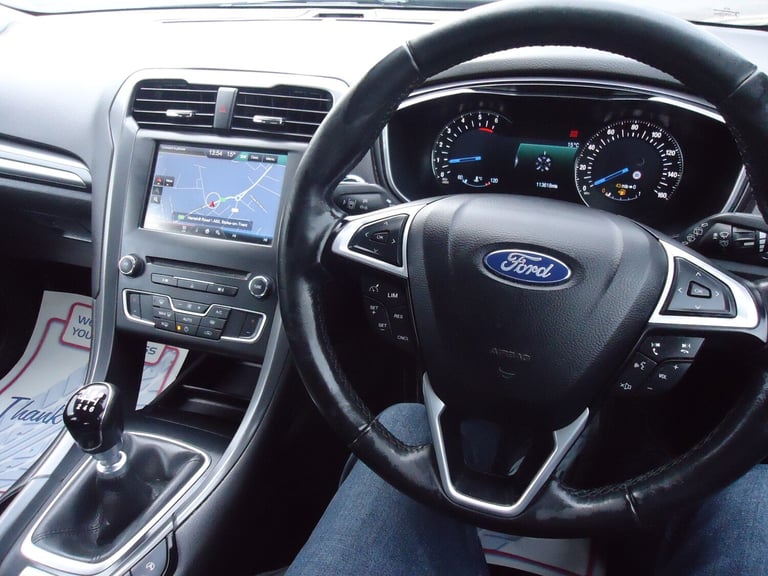 2016 Ford Mondeo 2.0 TDCi Titanium 5dr HATCHBACK Diesel Manual