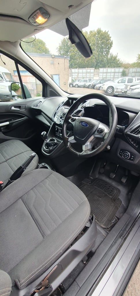 68 FORD TRANSIT CONNECT 1.5 TDCI 120 LIMITED 240 L2 A/C MOT 06/26 NO VAT PX SWAP