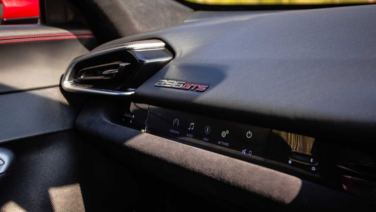 2023 Ferrari 296 GTS 3.0T V6 7.45kWh Spider F1 DCT Euro 6 (s/s) 2dr Convertible Plug-In Hy Automatic