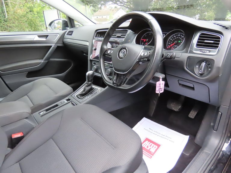 2018 Volkswagen Golf 1.6 TDI SE Nav DSG Euro 6 (s/s) 5dr HATCHBACK Diesel Automatic