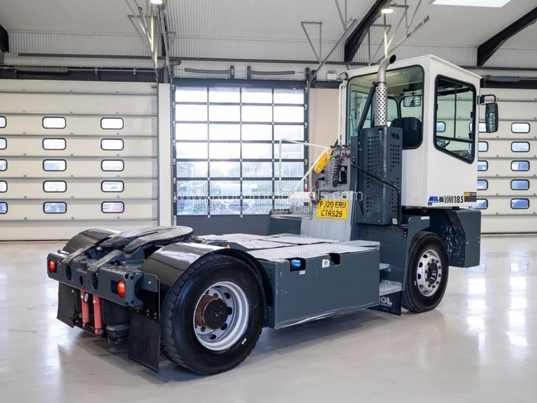 2020 (20) MOL YM185 4X2 SHUNTER