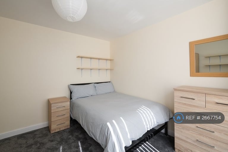 4 bedroom house in Colgate Crescent, Manchester, M14 (4 bed) (#2667754)