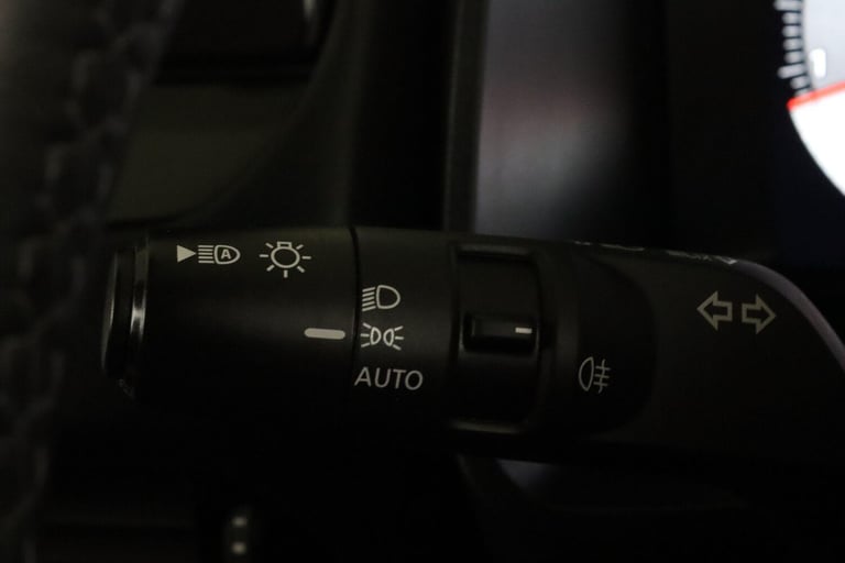 2022 Nissan Qashqai 1.3 DIG-T MHEV N-Connecta Euro 6 (s/s) 5dr HATCHBACK Petrol/Electric Hybrid M...