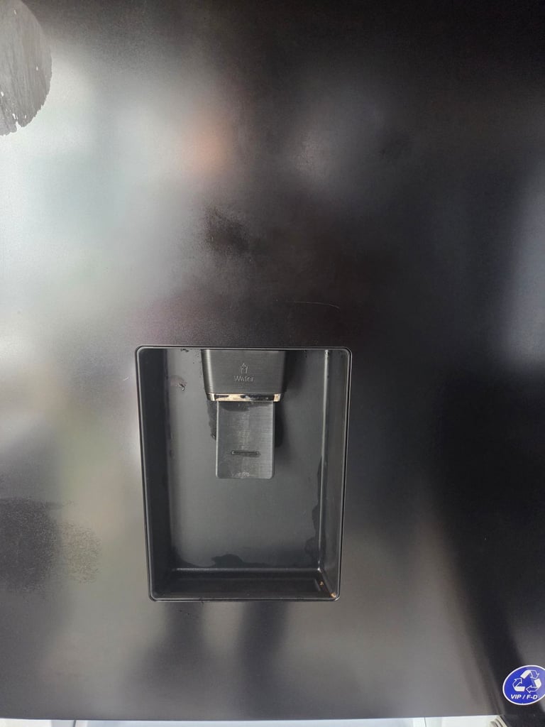 A Class Tall Frost Free Fridge Freezer 