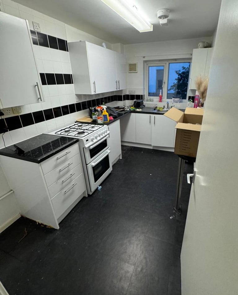 Gas cooker needs to go by tomorrow 