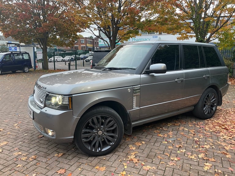 image for 2012 Land Rover Range Rover 4.4 TDV8 Vogue SE 4dr Auto SPARE KEY SERVICE HISTORY  ESTATE Diesel A...