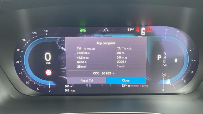 2022 Volvo XC40 2.0 B3 MHEV Plus SUV 5dr Petrol Hybrid DCT Auto Euro 6 (s/s) (163 ps) Petrol/Elec...