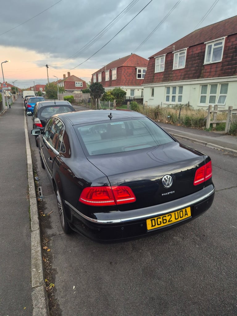 Volkswagen, PHAETON, Saloon, 2012, Semi-Auto, 2967 (cc), 4 doors