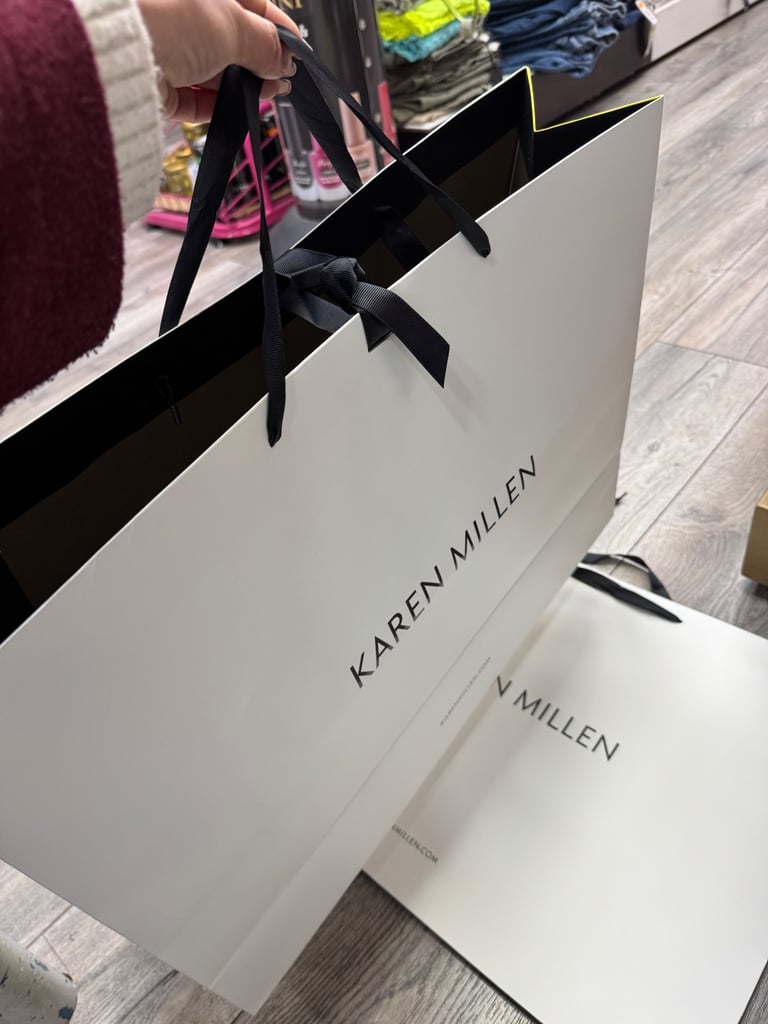 image for Karen maillen shopping  bag 