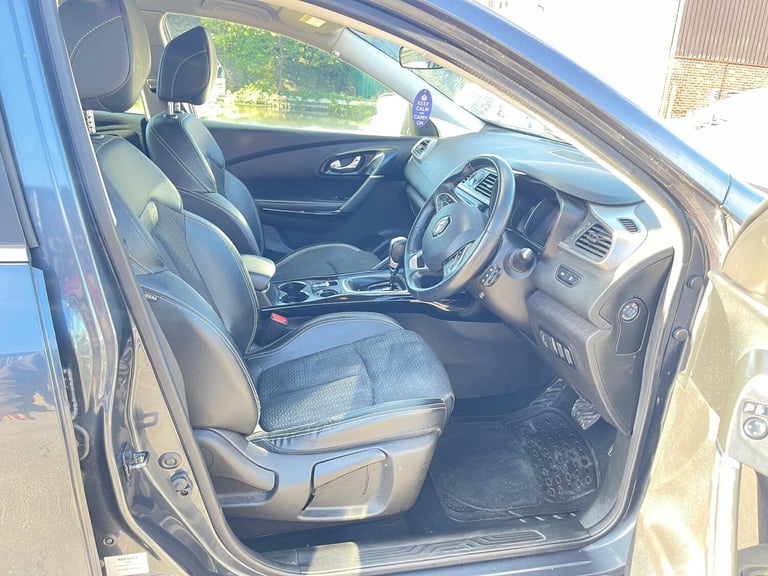 2017 Renault Kadjar 1.2 TCe Dynamique S Nav EDC Euro 6 (s/s) 5dr HATCHBACK Petrol Automatic