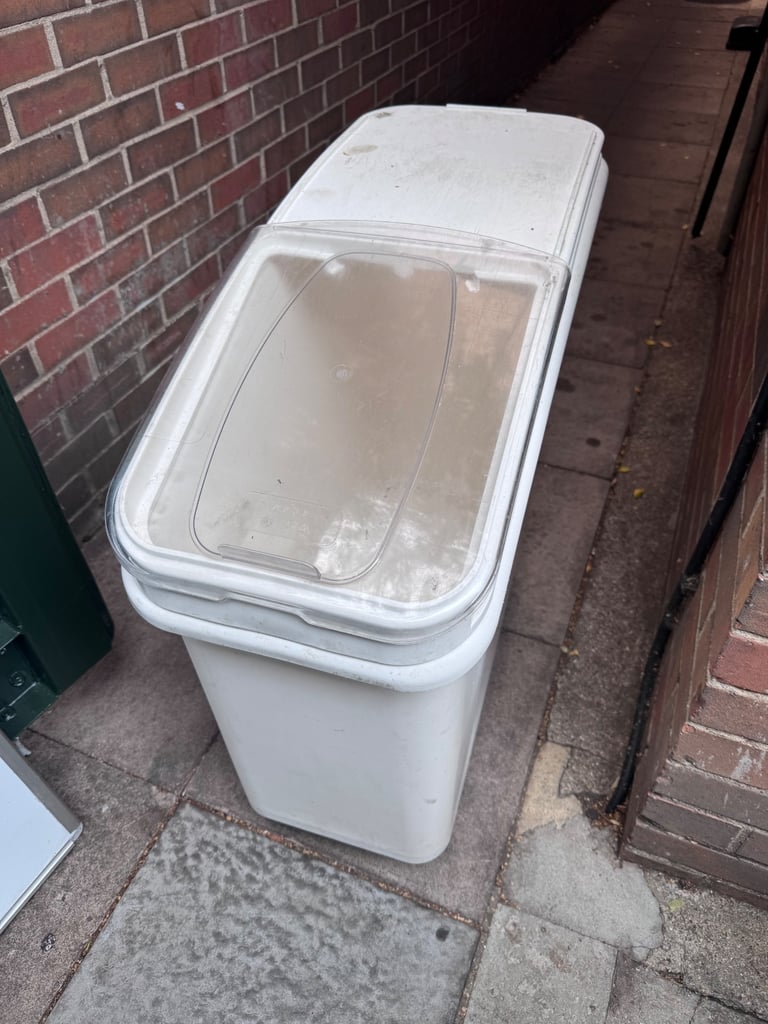 image for Vogue Polypropylene Ingredient Bin  81LtR