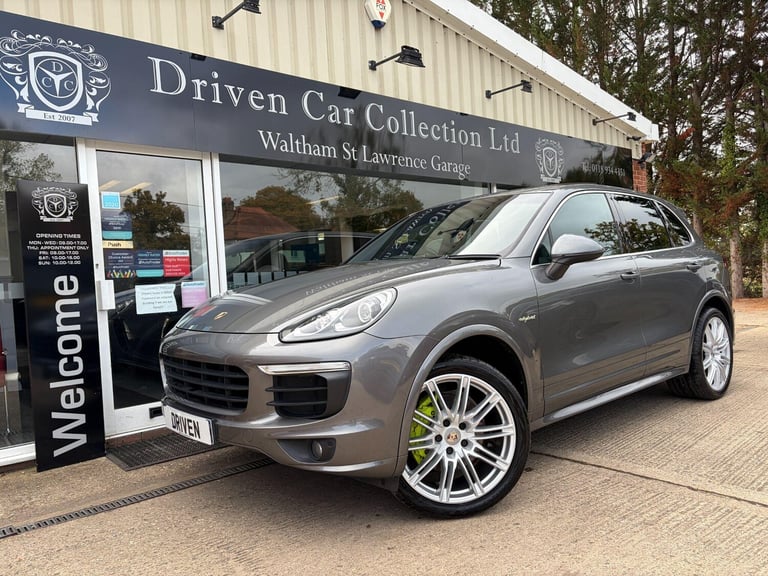 image for 2016 Porsche Cayenne S E-Hybrid 5dr Tiptronic S ESTATE PETROL/ELECTRIC Automatic