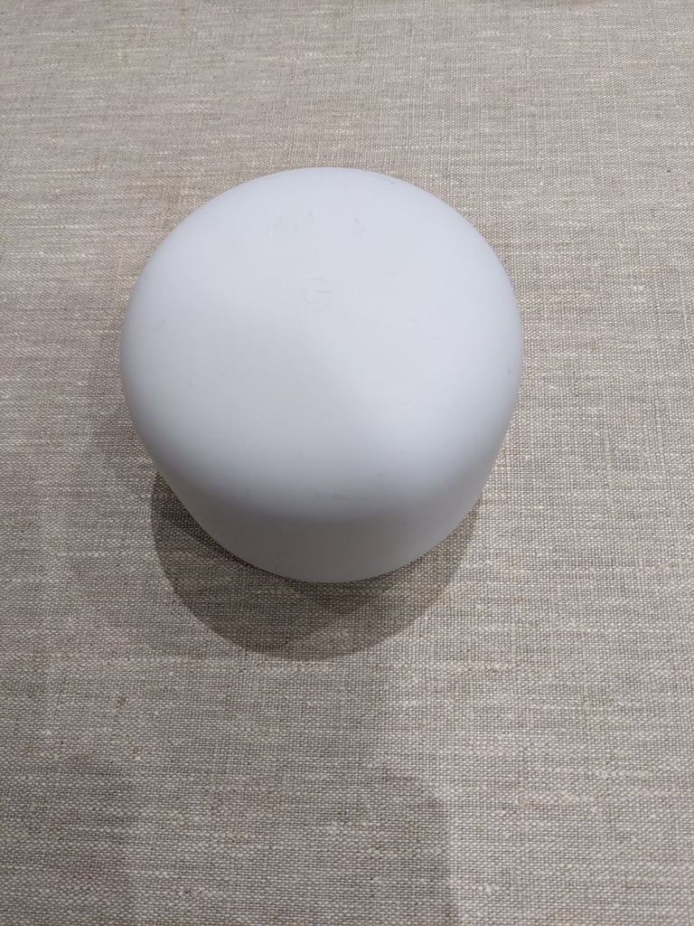 Google Nest Wifi Router plus 2 google mesh range extender's