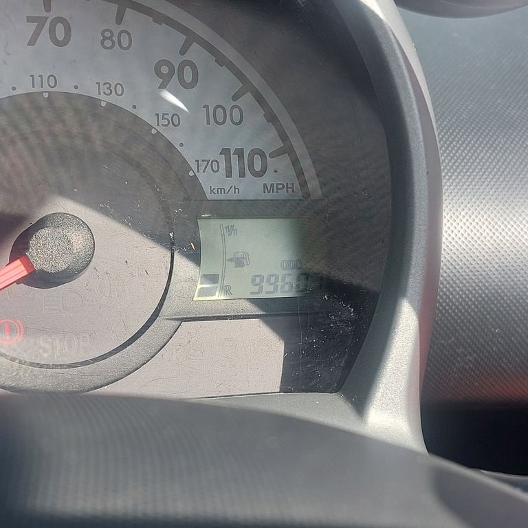 2013 CITROEN C1 VTR 1.0 - MOT TO 9th APRIL 2026 - £20 A YEAR TAX