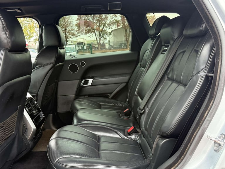 2014 Land Rover Range Rover Sport 3.0 Range Rover Sport HSE SDV6 Auto 4WD 5dr SUV Diesel Automatic