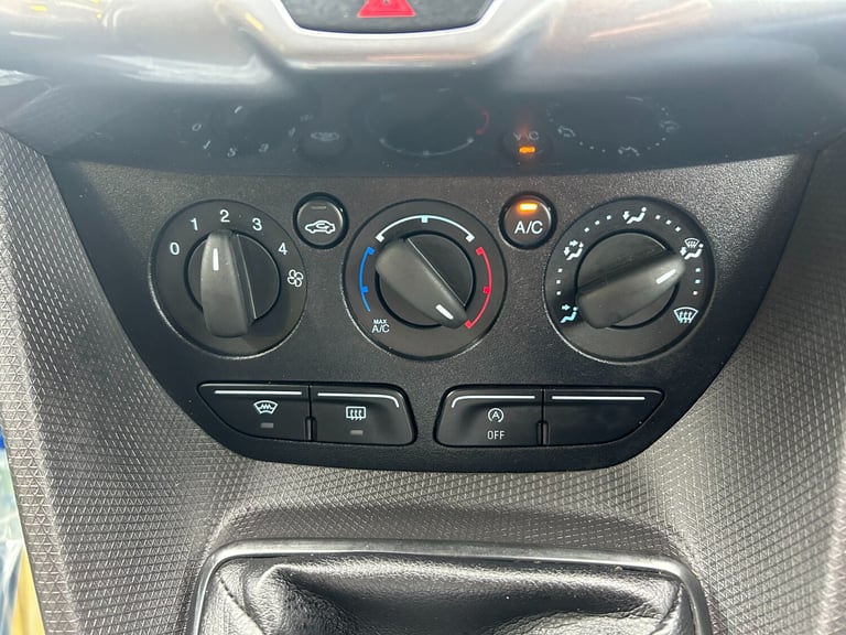 2018 68 Ford Transit Connect Limited 1.5 EcoBlue 120ps L1 SWB NO VAT 2026 MOT