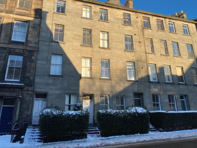 118 Lauriston Place 