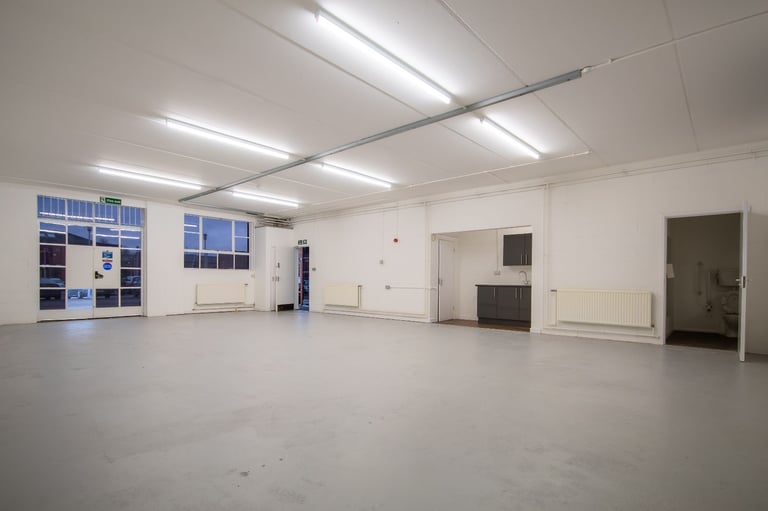 Industrial units to rent in Manchester