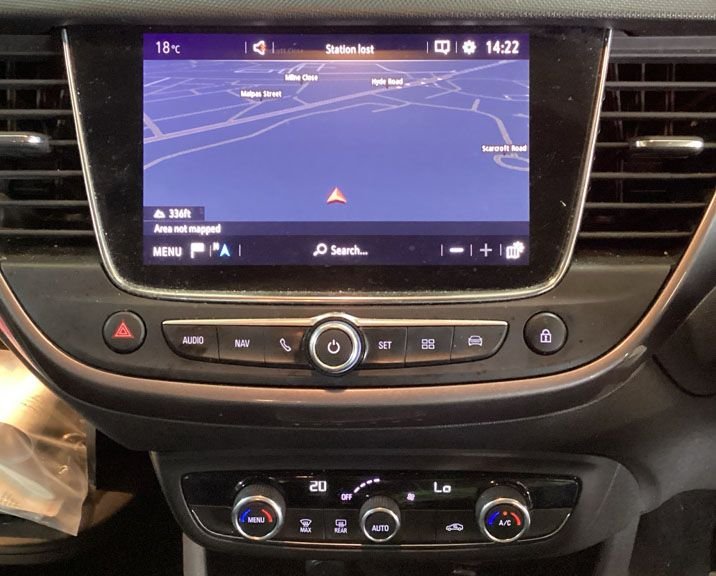 2018 Vauxhall Crossland X 1.5 Turbo D ecoTEC Tech Line Nav SUV 5dr Diesel Manual Euro 6 (s/s) (10...