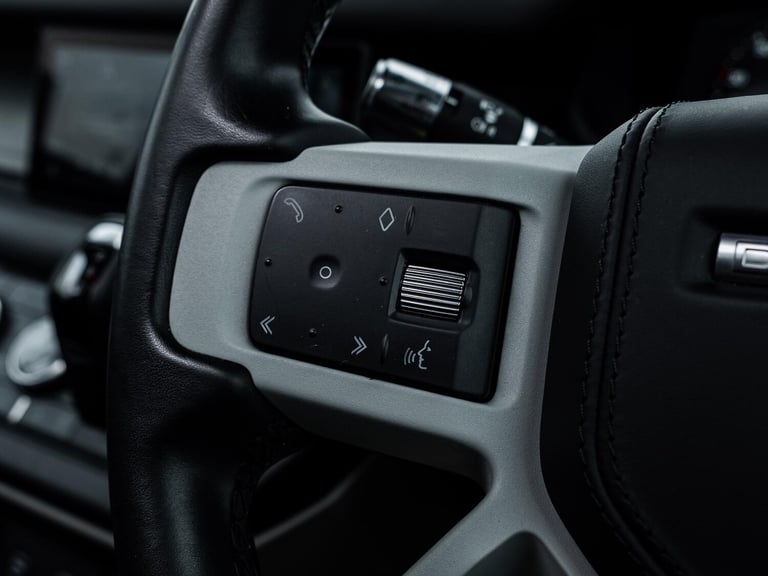 2021 Land Rover Defender 110 2.0 P300 X-Dynamic HSE Auto 4WD Euro 6 (s/s) 5dr ESTATE Petrol Autom...