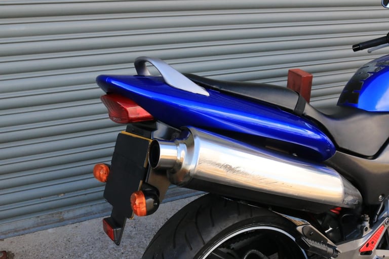 Honda HORNET CB600F 2001