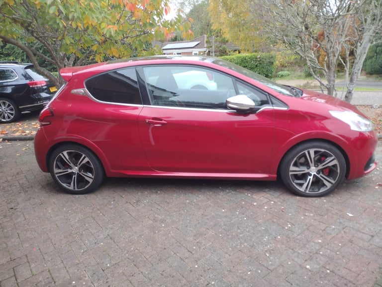 PEUGEOT 1.6 208 GTI PRESTIGE. RED 2017. VERY LOW MILEAGE.