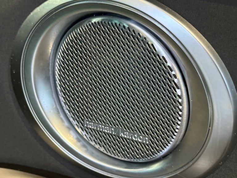 2025 Alfa Romeo Tonale 1.3 PHEV Tributo Italiano 5dr Auto Hatchback Petrol Parallel PHEV Automatic