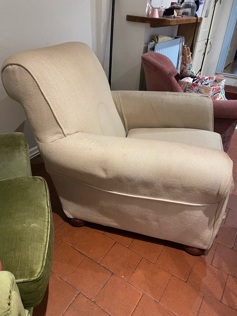 FREE Multiyork armchair