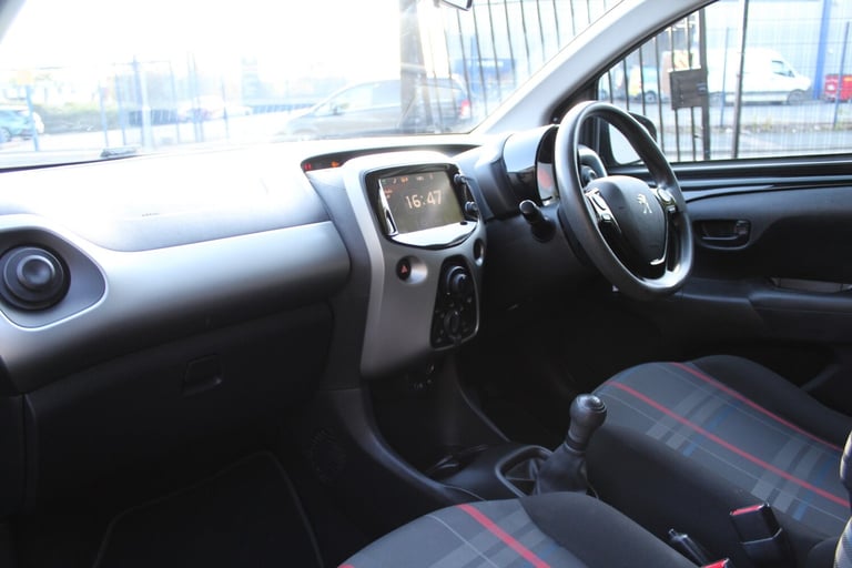 PEUGEOT 108 1.0 Active 2016