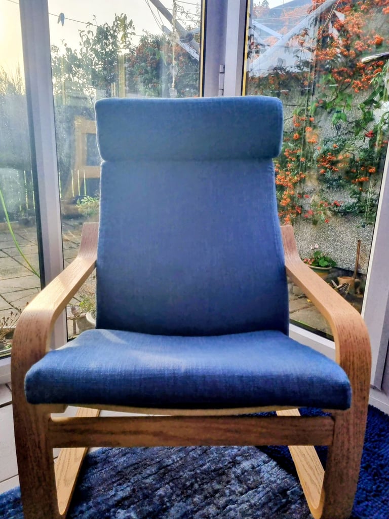 Set of 2 ikea sprung casual chairs 