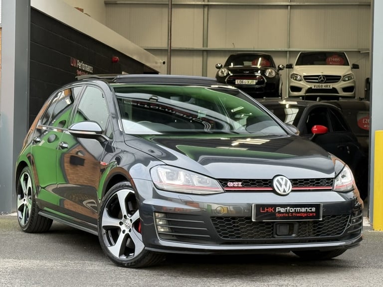 VOLKSWAGEN GOLF 2.0 TSI BlueMotion Tech GTI Performance 2015