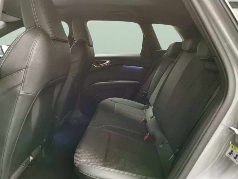 2021 Audi Q4 e-tron 40 S line SUV 5dr Electric Auto 82kWh (204 ps) - BLUETOOTH - CRUISE - SPEED S...