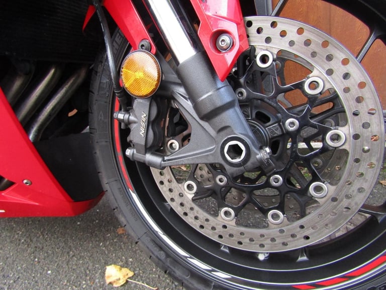 HONDA CBR 650R* ONE OWNER FROM NEW * 7800 MILES * JUST HAD TYRES AND PADS *