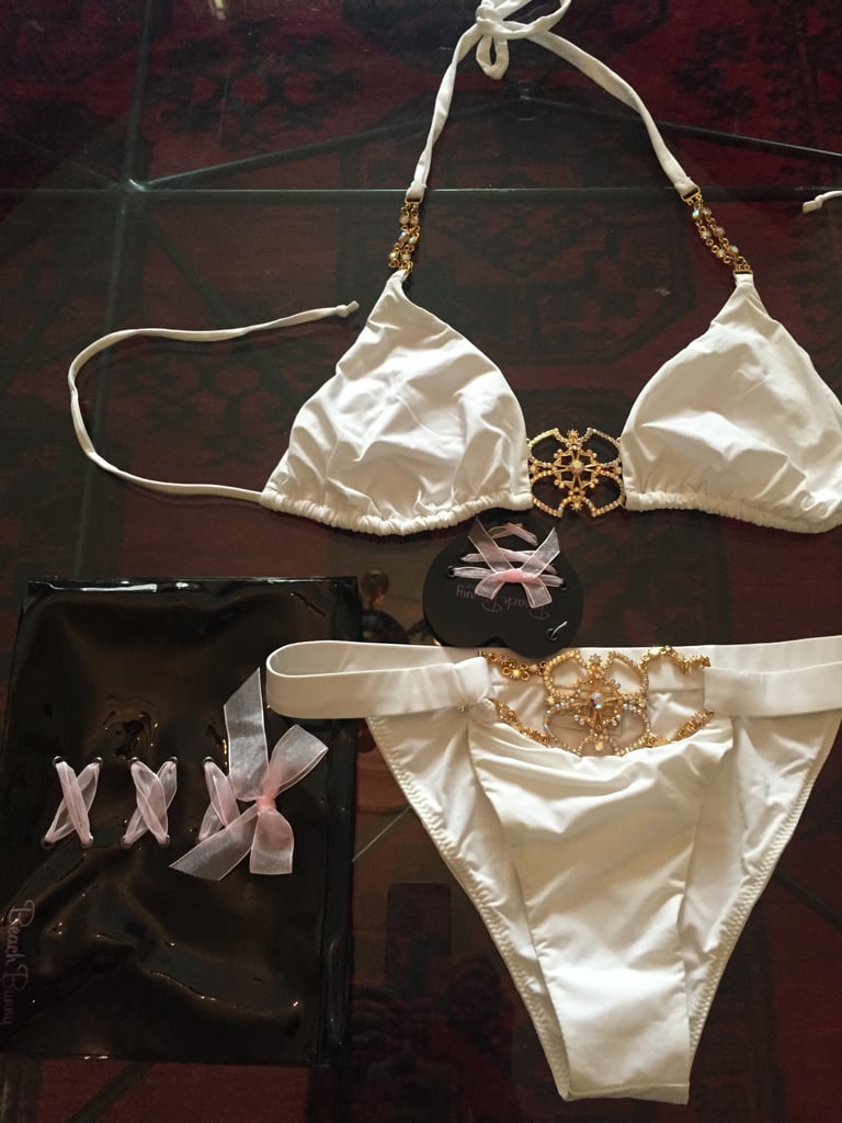 Beach Bunny White Sweetest Thing Limited Edition Bikini. Size M-L