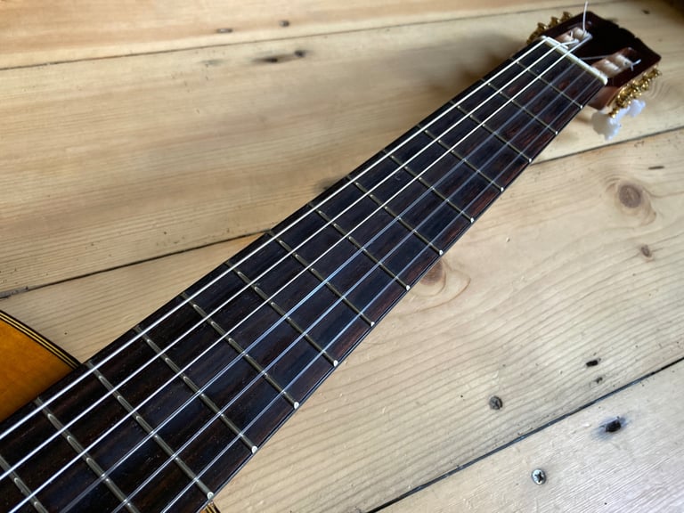 Yamaha CG-150 SA Classical Guitar Solid Top 1990s