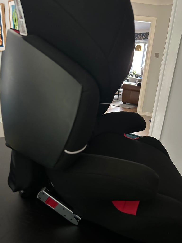 Cybex solution x 15-36kg car seat