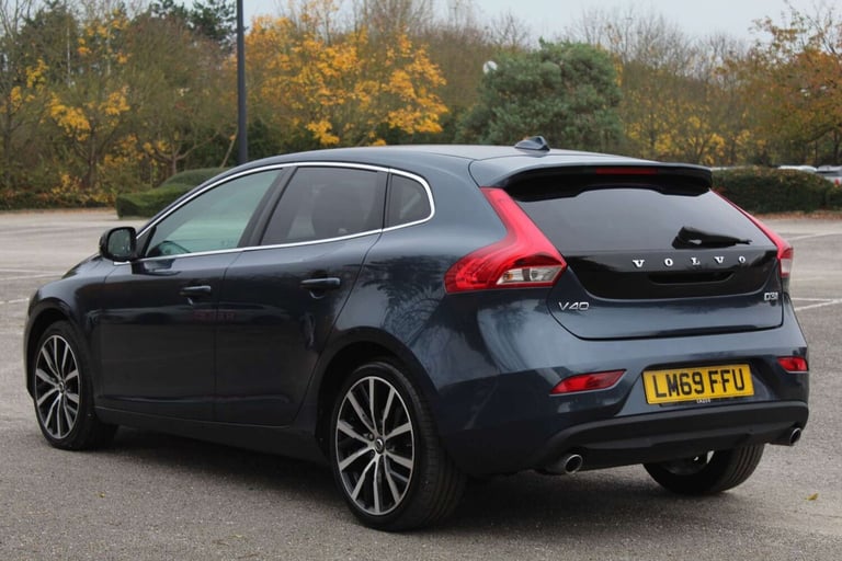 2019 Volvo V40 D3 [4 Cyl 152] Inscription Edition 5dr Geartronic HATCHBACK DIESEL Automatic