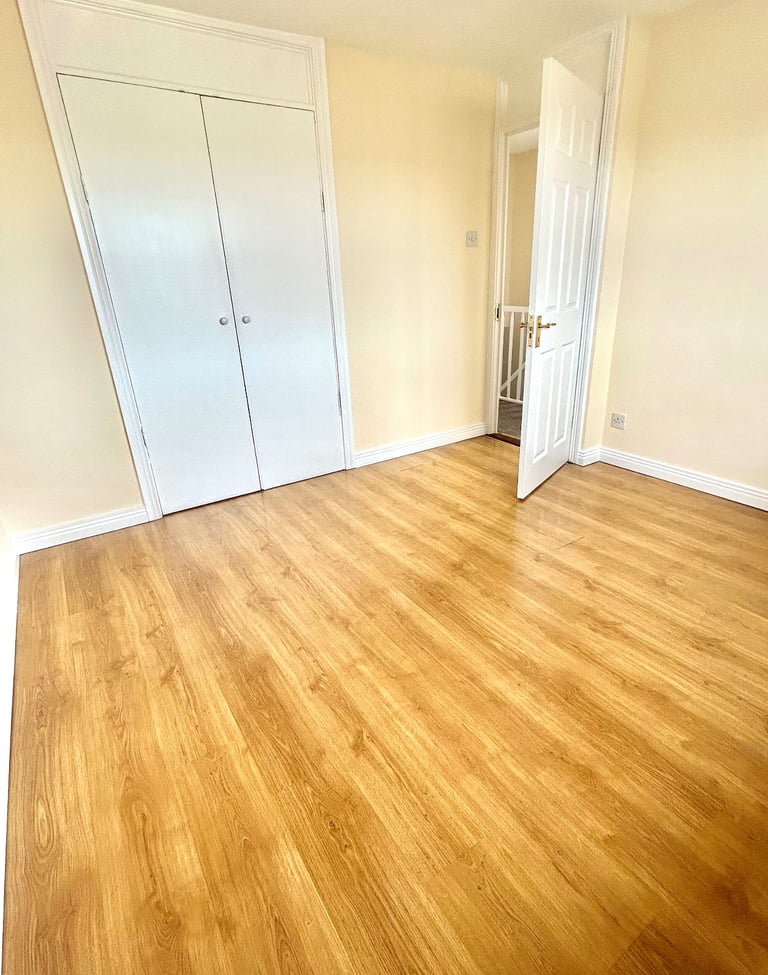 3 Bed House to Rent in Newry - Garden & Parking - Excellent Area