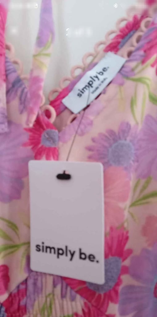 LADIES DRESS size 18