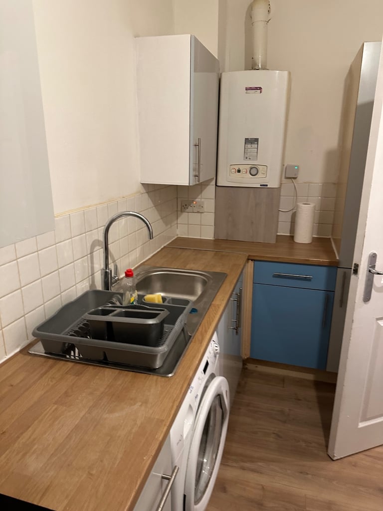 Ground floor 2 bed flat 